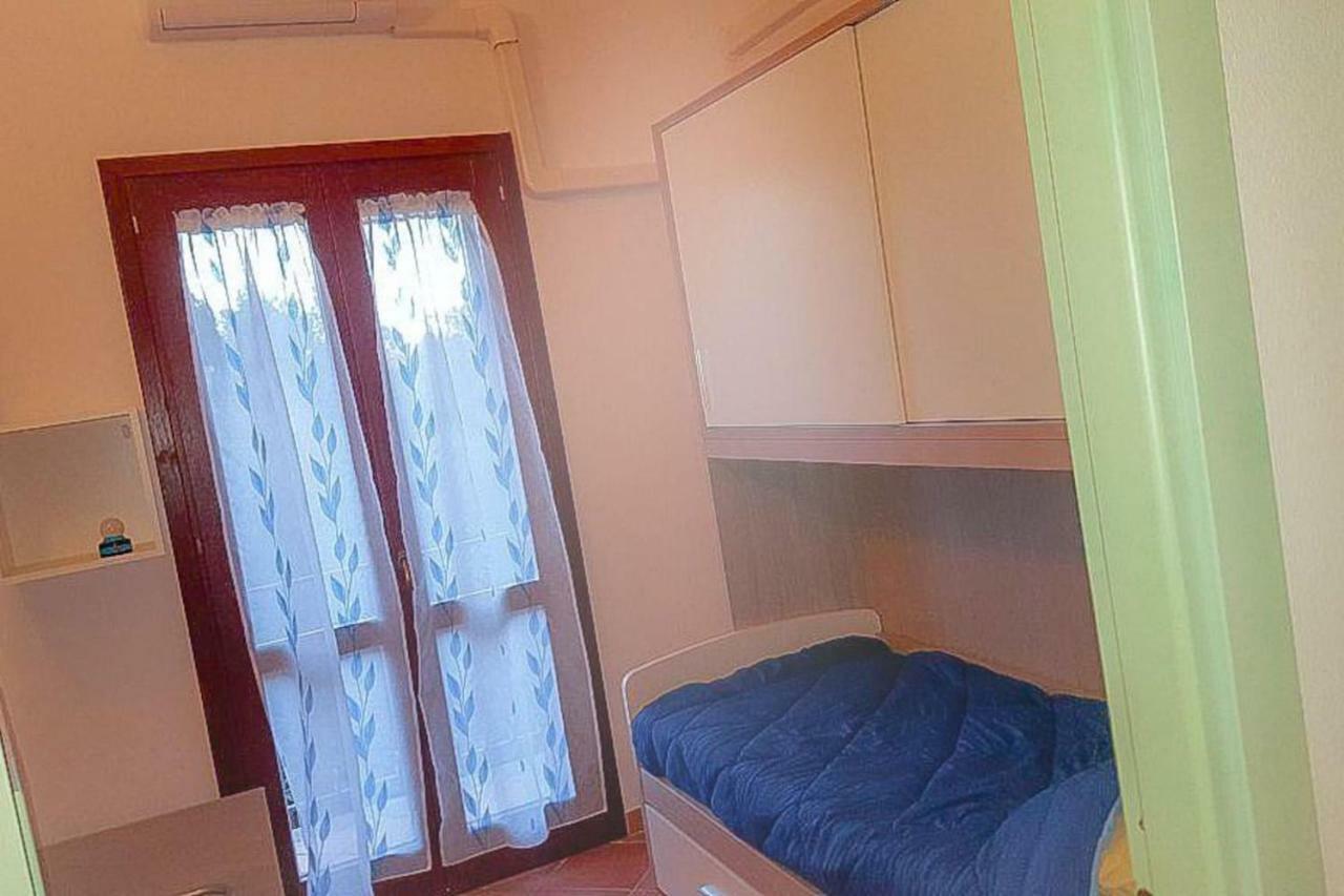 Appartamento A Pula Vicino Al Mare Dış mekan fotoğraf
